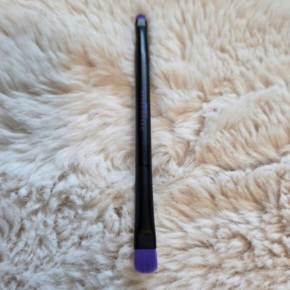 Urban Decay Electric Eyeshadow dual end brush - Picture 1 of 3